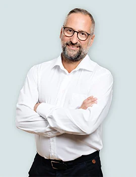 Antony Christensson_web_bakgrund